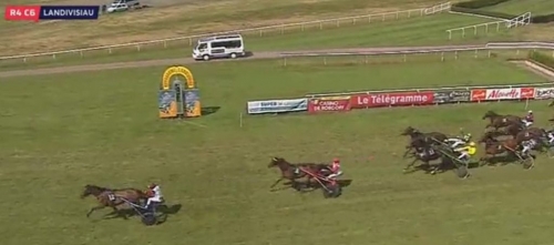 EPONA DU PASSAGE (Real de Lou-Tinou girl)