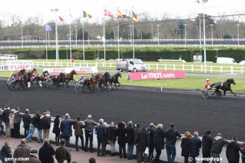 UNORA DE LOU (Goetmals wood-Nora de Lou)