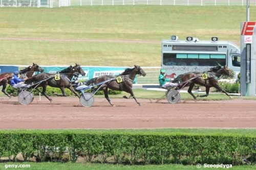 REAL DE LOU (Jag de Bellouet-Kooka de Lou)