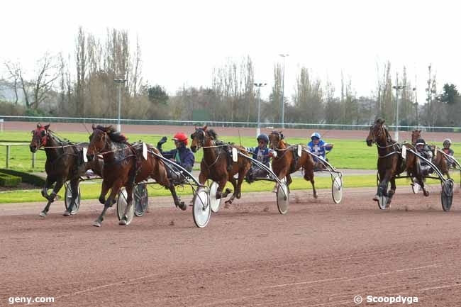DEVISE DU VIVIER ( Real de Lou-Melusine du vivier)