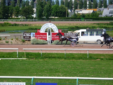 VIN LOVE DE LOU (In love with you-Eastern d’aunou)