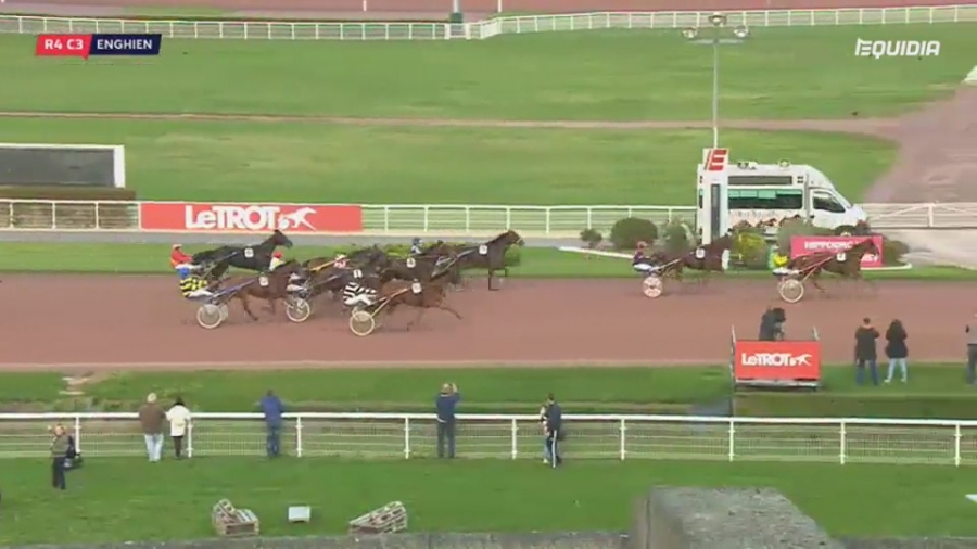 EPONA DU PASSAGE (Real de Lou -Tinou girl)