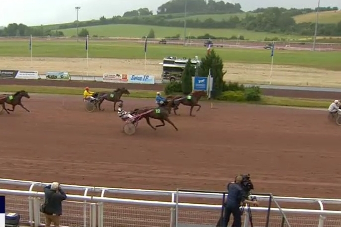 GIRLY D'HUON (Real de Lou-Udiana de Lou)...