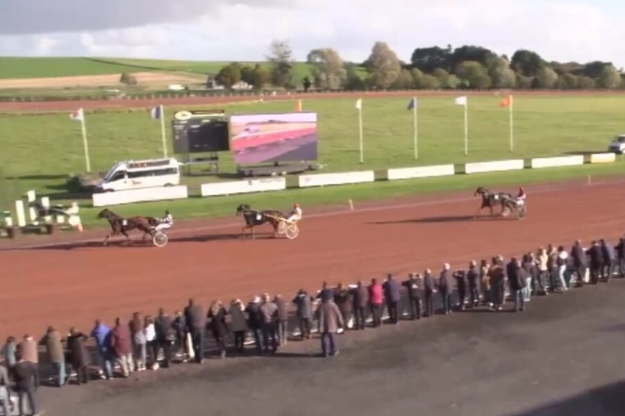 HACIENDA DE LOU (Niky-Venezia de Lou)