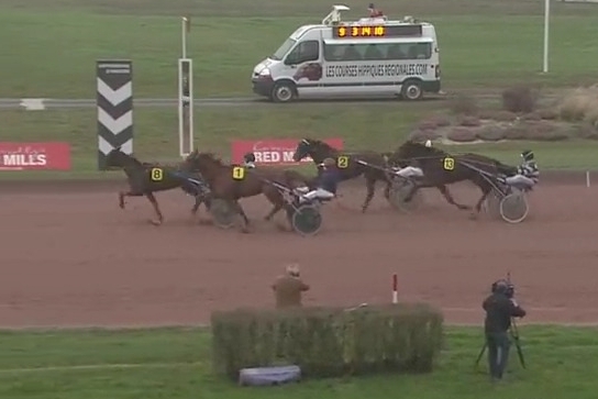 IPANEMA DE LOU (Sam Bourbon-Selecao de Lou)