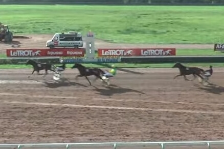 KATARINA DE LOU ( Goetmals wood-Selecao de Lou)..