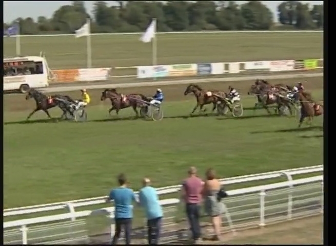 EPONA DU PASSAGE (Real de Lou-Tinou girl)