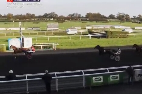 HACIENDA DE LOU (Niky-Venezia de Lou)...
