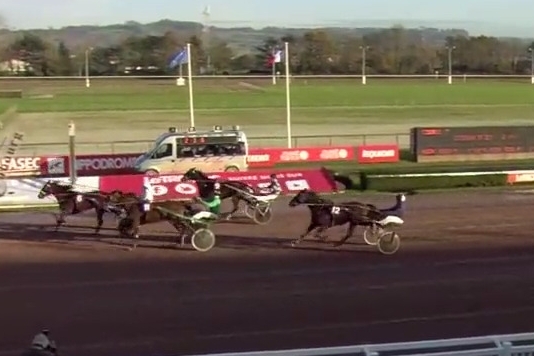 JUVENTINA DE LOU (Love You-Venezia de Lou)