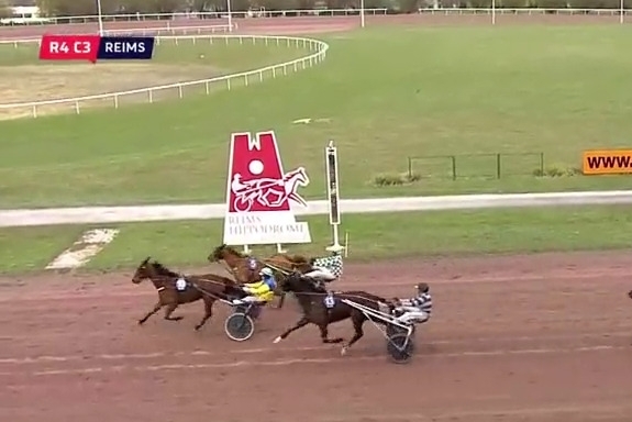 JUVENTINA DE LOU (Love you-Venezia de Lou)...