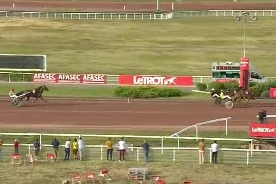 KALMIO DE LOU (Express jet-Dalmia de Lou)...