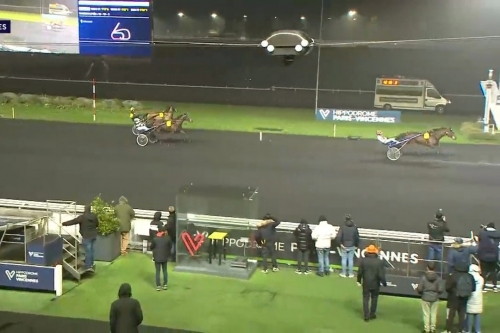 KAPITANO DE LOU (Brillantissime-Tania de Lou)...