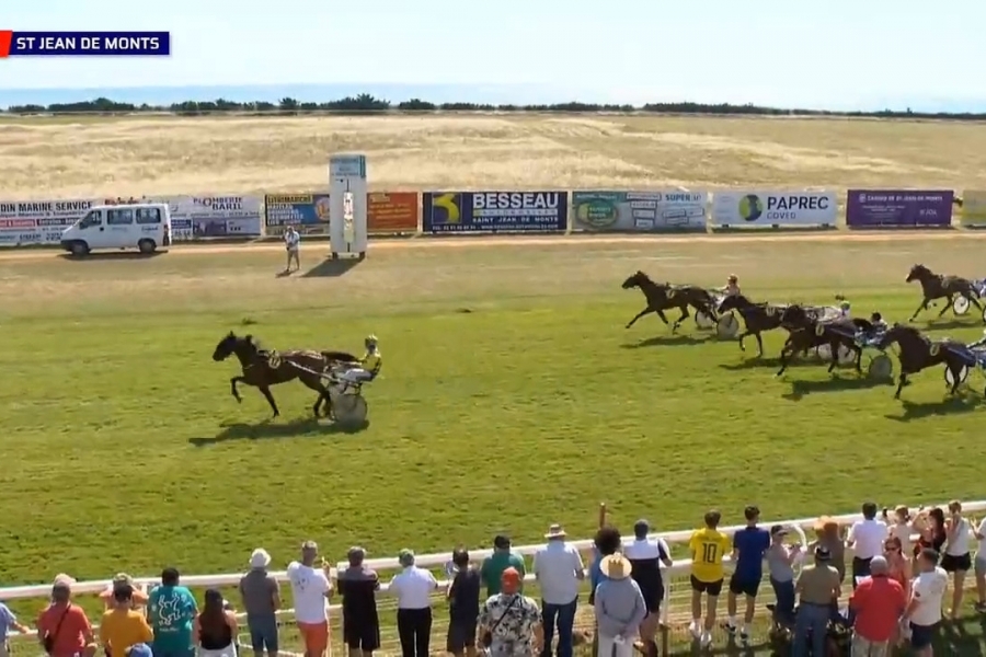 KARIOLA DE LOU (Sam bourbon-Vikivera de Lou)