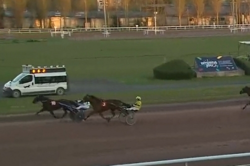 MARIEVA DE LOU (Uriel Speed-Tania de Lou par And Arifant)...