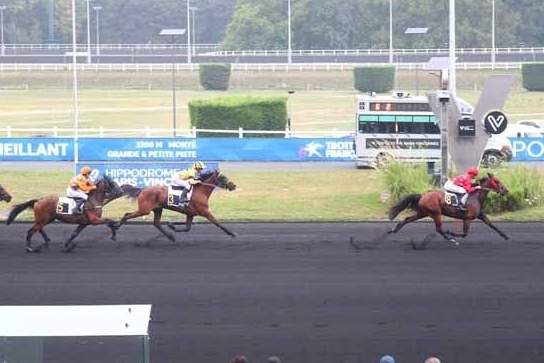 .MARIEVA DE LOU (Uriel speed-Tania de lou par And arifant)..