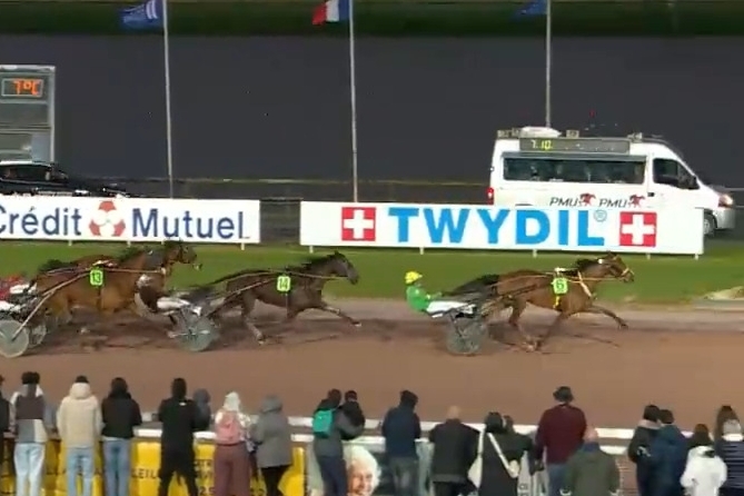 .REAL DE LOU (Jag de bellouet-Kooka de lou par Coktail jet)..