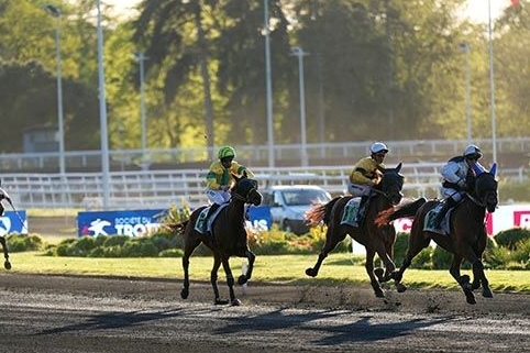 .MARIEVA DE LOU (Uriel speed-Tania de lou par And arifant)..