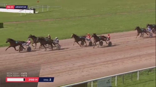 DJANGO DES CHARMES (Real de Lou-Toccata des charmes)