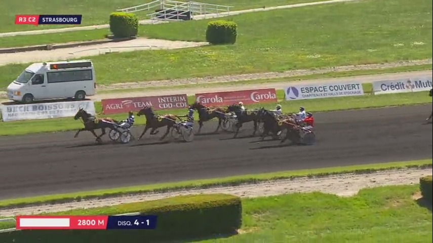 FICTION CASTELETS (Real de Lou-Queenly charm)