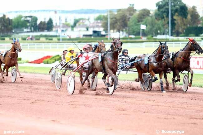 CARIOCA DE LOU (Jag de Bellouet-Lola de Lou)