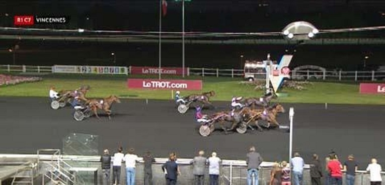 EPONA DU PASSAGE (Real de Lou- Tinou Girl)