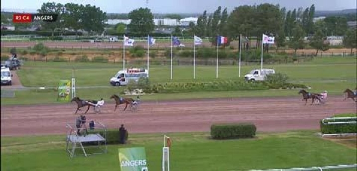 ENJOY DU BOURG (Real de Lou-Ushuaia du Bourg)